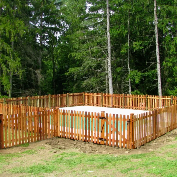 Cedar Dog-Eared Picket Fence
