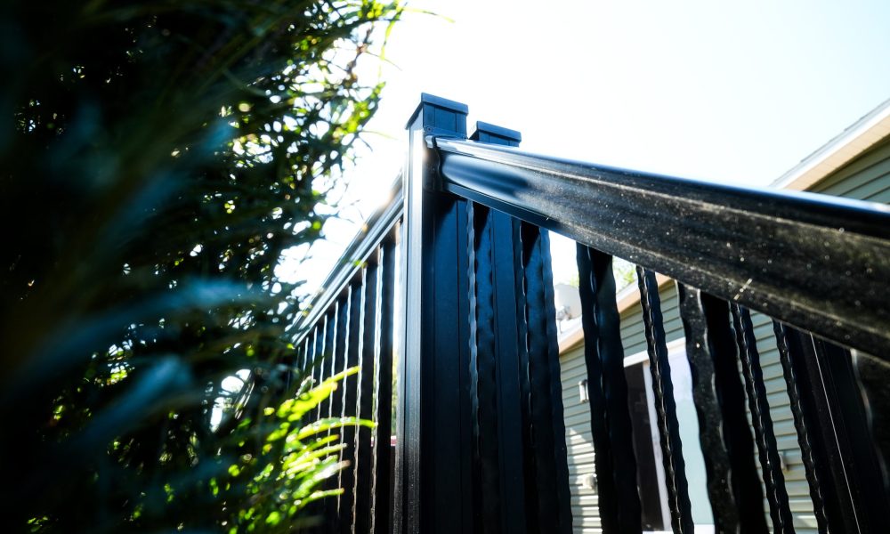 Aluminum Fencing with Solar Caps