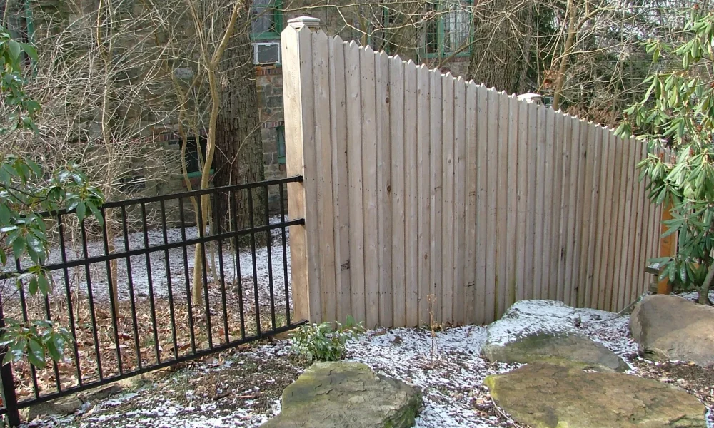 Wood/Aluminum Combination Fence